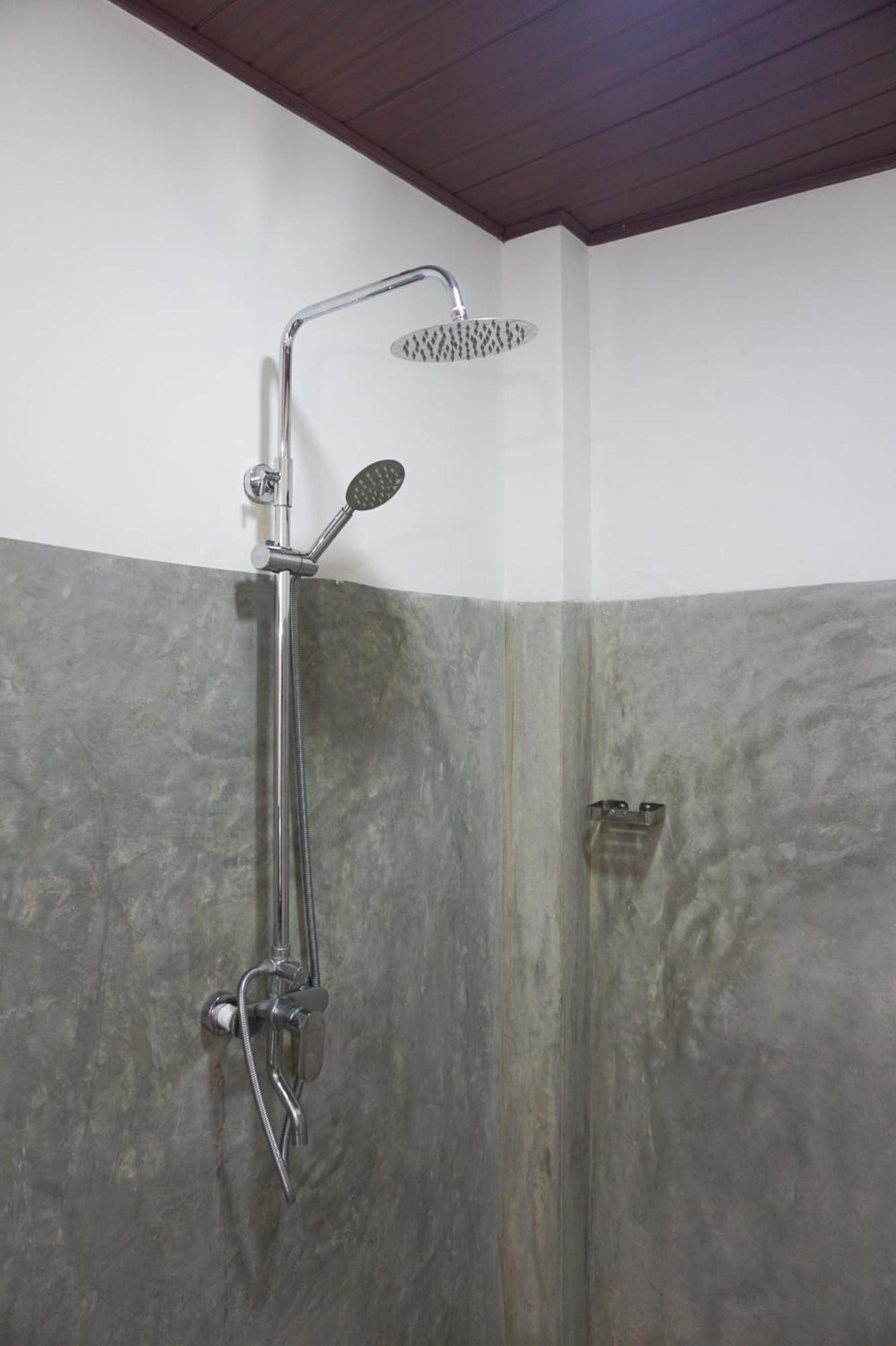 Refresh Inn إيلا المظهر الخارجي الصورة